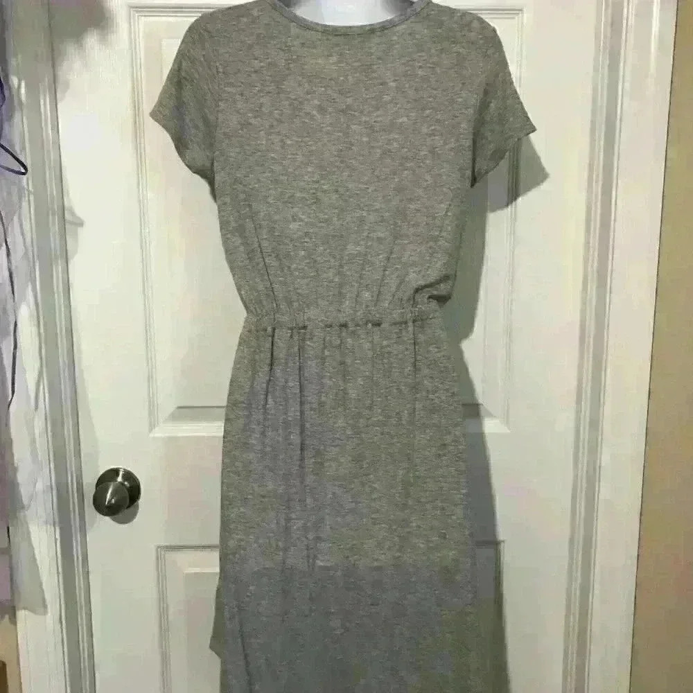 Olive & Oak Grey Short Sleeve Scoop Neck Dress - Picture 4 of 4